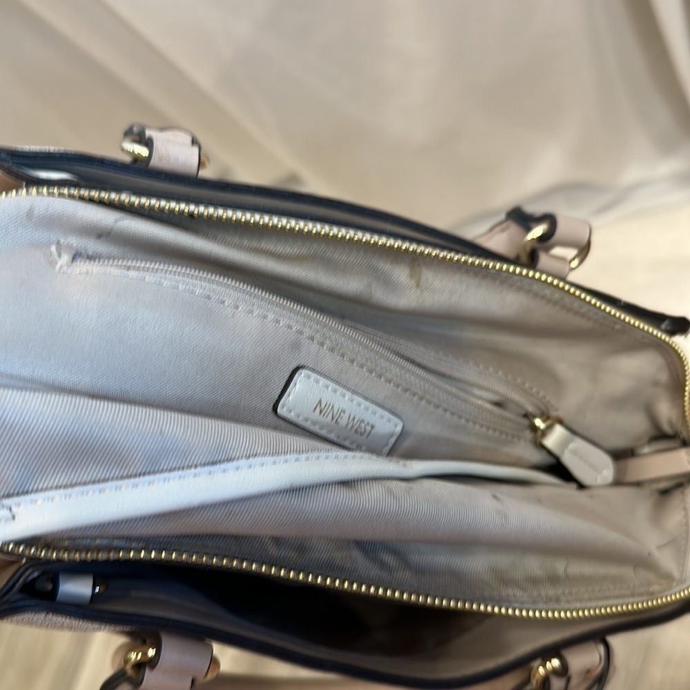 NineWest pink arm bag Preloved - Picture 10 of 11